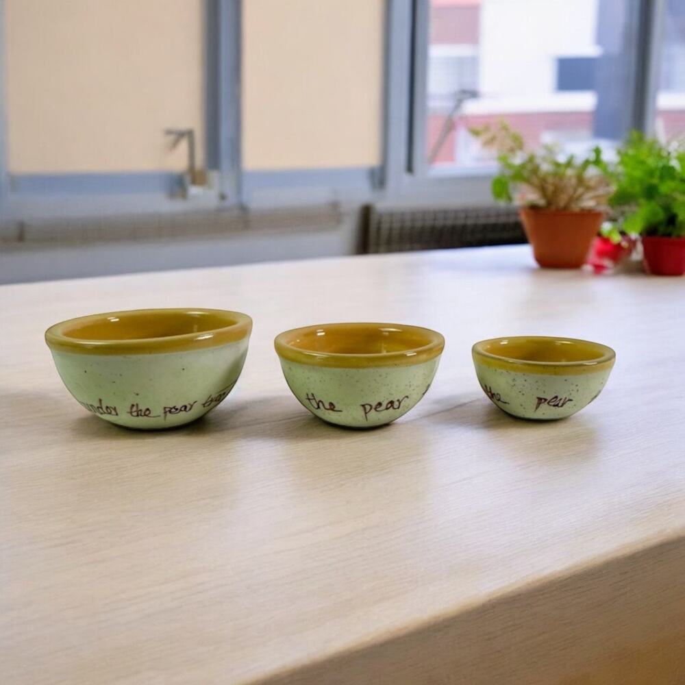 Boyds Collection Bearware Pottery Works 3 Mini Nesting Bowls Under The Pear Tree